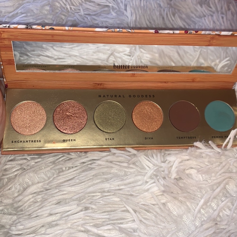 Butter— London Palette